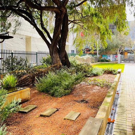 Port Vista - Central Fremantle Apartment מראה חיצוני תמונה